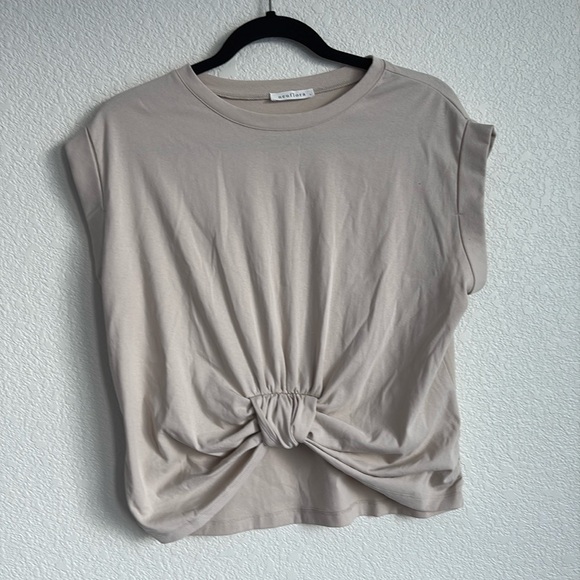 Neuflora cream top - Picture 1 of 6